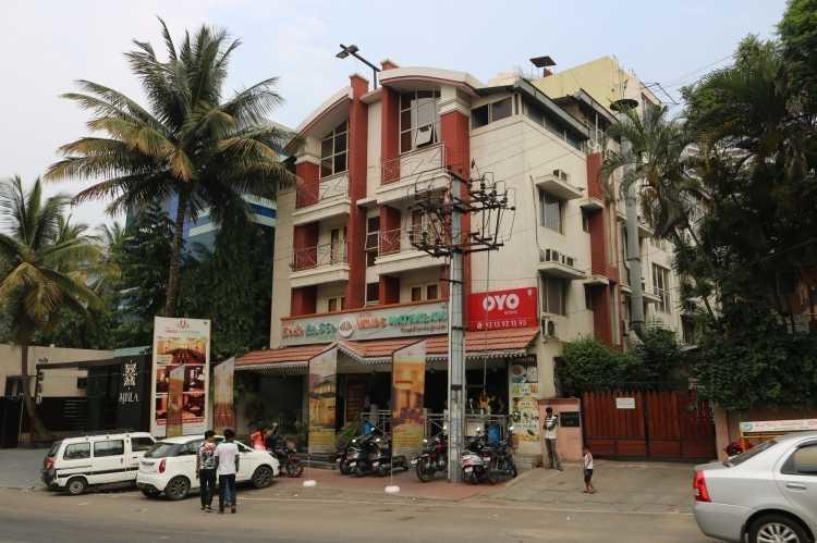 Hotel Vandematharam Bangalore Exterior photo
